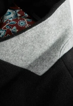 Next Epsom - Halflange Jas - Black -Jack and Jones Verkoopwinkel 6d9b0ac0ed374af9bce521cd47c25faf