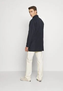 Matinique Mamiles- Halflange Jas - Dark Navy -Jack and Jones Verkoopwinkel 6da26c3209574650936f30d22a6f9027