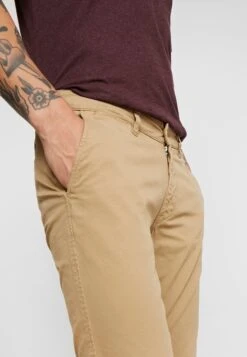 NN07 Marco - Chino - Khaki -Jack and Jones Verkoopwinkel 6dc0a9db0a7a4729a630d83e8d2496d6