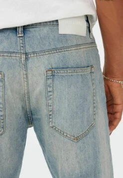 Only & Sons Onsavi Beam - Jeans Tapered Fit - Blue Denim -Jack and Jones Verkoopwinkel 6f90223ba42943cf9bd6bf328d70c75a