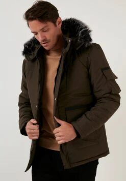 Hooded - Winterjas - Khaki -Jack and Jones Verkoopwinkel 72dbbd0f8b584121928edf86666f4c74