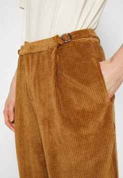 Trousers - Broek - Brown -Jack and Jones Verkoopwinkel 73025a1c5c234e3b92565aa939e1bbb2