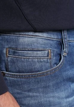 Mustang Oregon Tapered - Jeans Tapered Fit - Light Scratched Used -Jack and Jones Verkoopwinkel 77325803a3a6455ab281811c26d47342