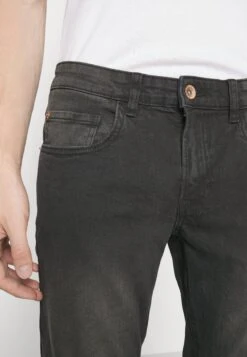 Redefined Rebel Copenhagen- Slim Fit Jeans - Black 13 Redefined Rebel Copenhagen- Slim Fit Jeans - Black -Jack and Jones Verkoopwinkel 7a1943856dfc4b49b35adb015fdab4e0