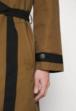 Neil Barrett Reversible - Trenchcoat - Black/Khaki -Jack and Jones Verkoopwinkel 7ab36f770cf44dc0a81e1032658464c3