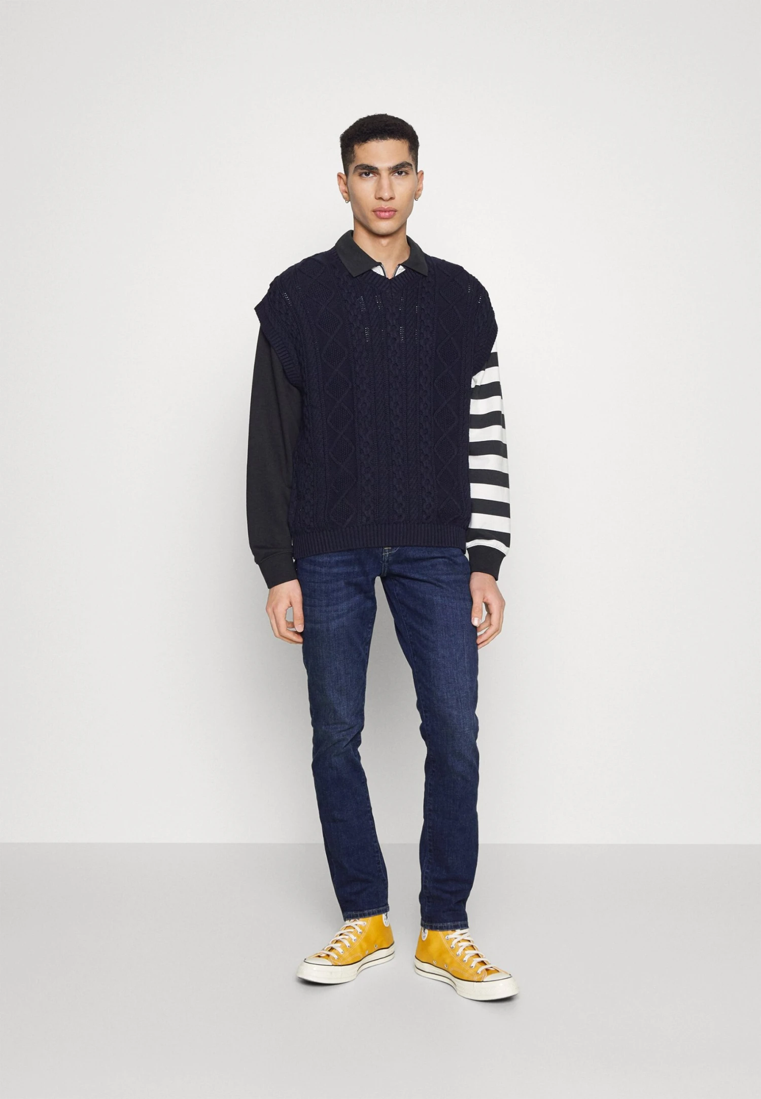 Only & Sons Onsloom - Slim Fit Jeans - Dark Blue Denim 4 Only & Sons Onsloom - Slim Fit Jeans - Dark Blue Denim - Afbeelding 2