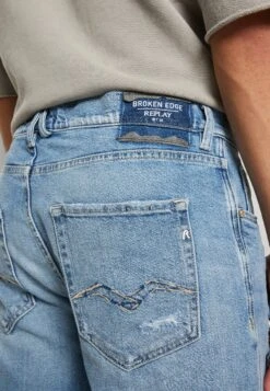 Replay Mickym Pants Broken Edge - Jeans Tapered Fit - Light Blue -Jack and Jones Verkoopwinkel 7bfb9c1debaf440c91b75b64b2a261d6