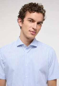 Eterna Kurzarmhemd - Overhemd - Blau -Jack and Jones Verkoopwinkel 7c76e0c9bb1a4af2b41db20cc5f85fd1