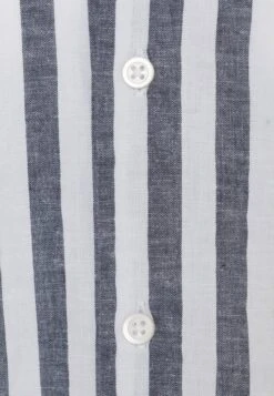 Selected Homme Slhregnew Resort - Overhemd - Sky Captain 12 Selected Homme Slhregnew Resort - Overhemd - Sky Captain -Jack and Jones Verkoopwinkel 7d522c68c7404bb0b192660803434b0f