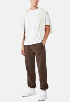 COTTON ON Trainingsbroek - Brown 7 COTTON ON Trainingsbroek - Brown -Jack and Jones Verkoopwinkel 7fc6ee3977904478a8189120f740924e