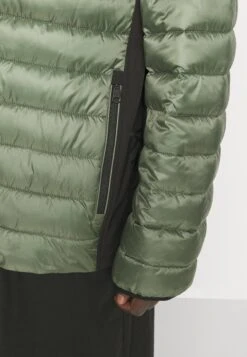 Calvin Klein Side Logo Jacket - Halflange Jas - Thyme 13 Calvin Klein Side Logo Jacket - Halflange Jas - Thyme -Jack and Jones Verkoopwinkel 80ff5973fdbd46f5b0bd8dad2417cae5