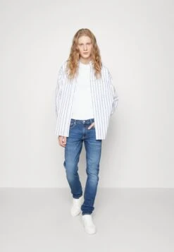 Calvin Klein Jeans Slim - Slim Fit Jeans - Blue -Jack and Jones Verkoopwinkel 81f02dd22d134f9ab285300af733dc3d