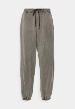 Iceberg Pantalone Jersey - Trainingsbroek - Grigio Scuro -Jack and Jones Verkoopwinkel 8311f50b23544d589f856773b7131fa3