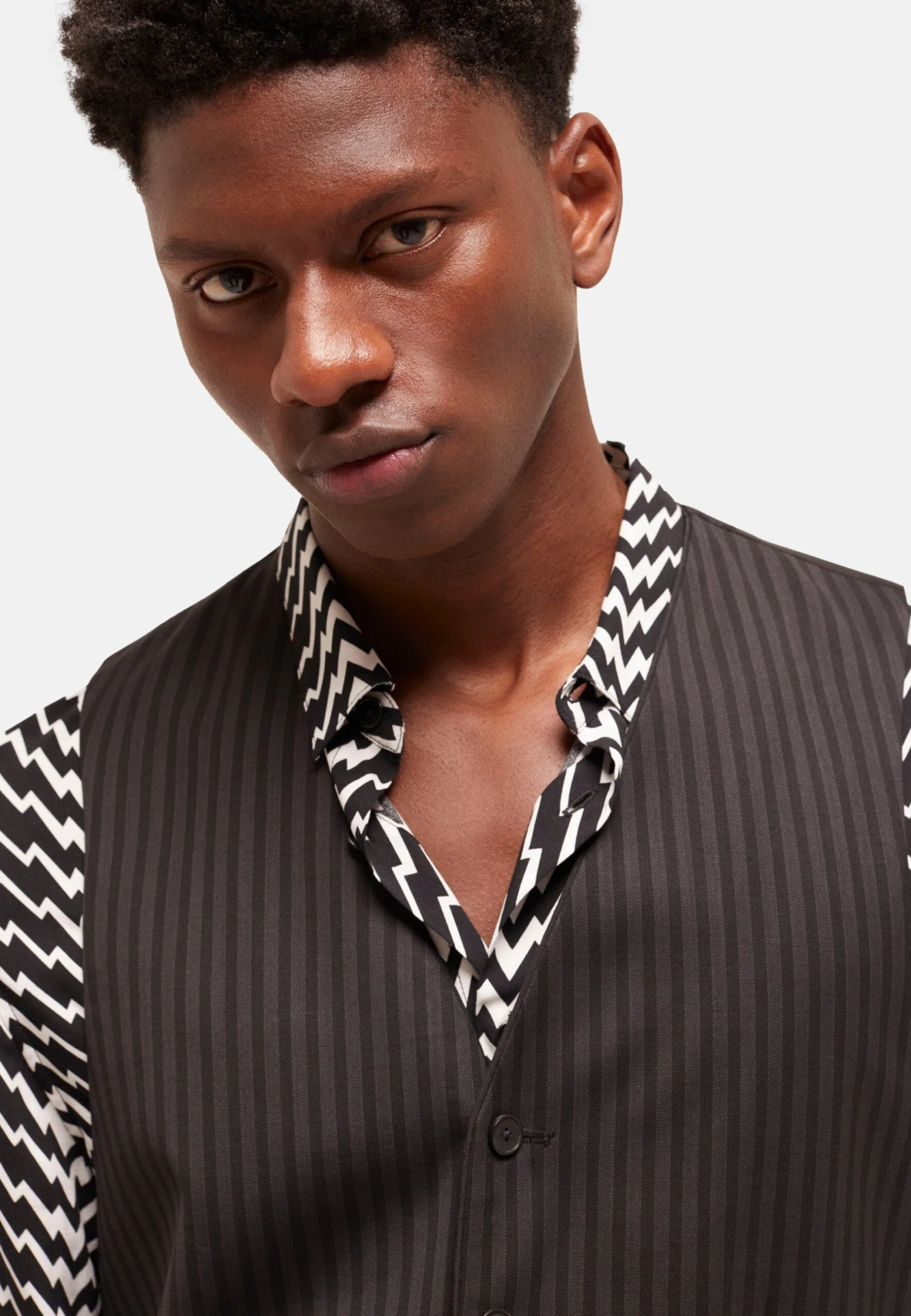 THE KOOPLES Bodywarmer - Black/Grey 5 THE KOOPLES Bodywarmer - Black/Grey - Afbeelding 3