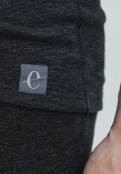 Jakob Thermo - Hemd - Schwarz Melange 13 Jakob Thermo - Hemd - Schwarz Melange -Jack and Jones Verkoopwinkel 840430d8a3254a1eae038a75b02771d5