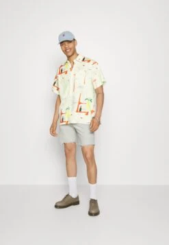 Makia Olle Shirt - Overhemd - White -Jack and Jones Verkoopwinkel 8547f57b41aa4e14abb1be1a94de7744