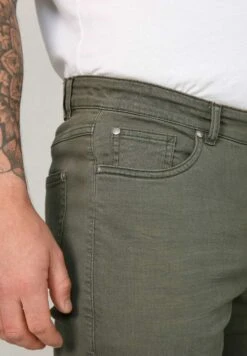 Straight Leg Jeans - Grün 13 Straight Leg Jeans - Grün -Jack and Jones Verkoopwinkel 86b9cfc1177b446b824a25d543f2bc86