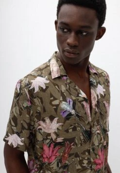 Hugo Ellino - Overhemd - Open Miscellaneous 13 Hugo Ellino - Overhemd - Open Miscellaneous -Jack and Jones Verkoopwinkel 873a781ab5ca484ebb58c6ff24b1f81e