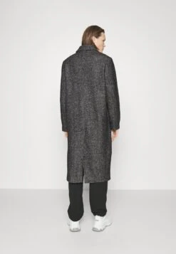 Holzweiler Eros Salt And Pepper Coat - Mantel - Black Mix -Jack and Jones Verkoopwinkel 87526e0e75fd4edf97f985ee42efa652