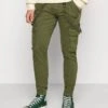 Alpha Industries Utility Pant - Cargobroek - Dark Olive 1 Alpha Industries Utility Pant - Cargobroek - Dark Olive -Jack and Jones Verkoopwinkel 883d3373e4e3418d8671bc0b45e066c4