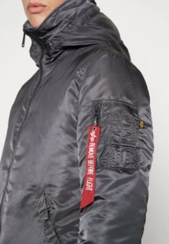 Alpha Industries Hooded - Jas - Vintage Grey -Jack and Jones Verkoopwinkel 88b80f454fbc4eb29e9f0c525e97169e