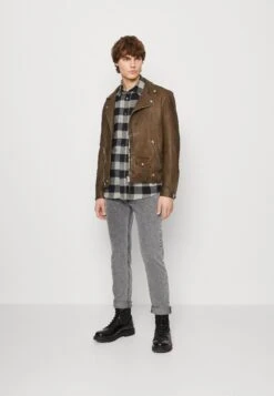 Lee Rider - Slim Fit Jeans - Slate Acid 9 Lee Rider - Slim Fit Jeans - Slate Acid -Jack and Jones Verkoopwinkel 8957961bc2224fa0838bf84b9b092da1