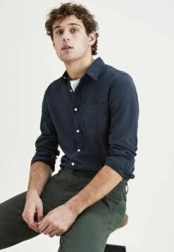 Dockers Icon Button Up - Overhemd - Dark Blue Garment Dye Blue -Jack and Jones Verkoopwinkel 89d97a159acd4042a10b20775d093ae0