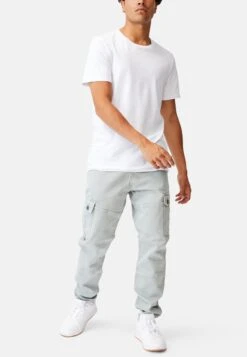 COTTON ON Military - Cargobroek - Grey -Jack and Jones Verkoopwinkel 8b8d46856f0449ef8d054e9a0031ce3e