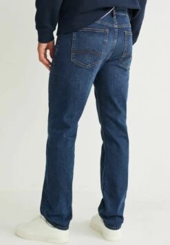 Straight Leg Jeans - Denim Dark Blue 11 Straight Leg Jeans - Denim Dark Blue -Jack and Jones Verkoopwinkel 8e02e5c453ee40638b4754b39cdc5d9d