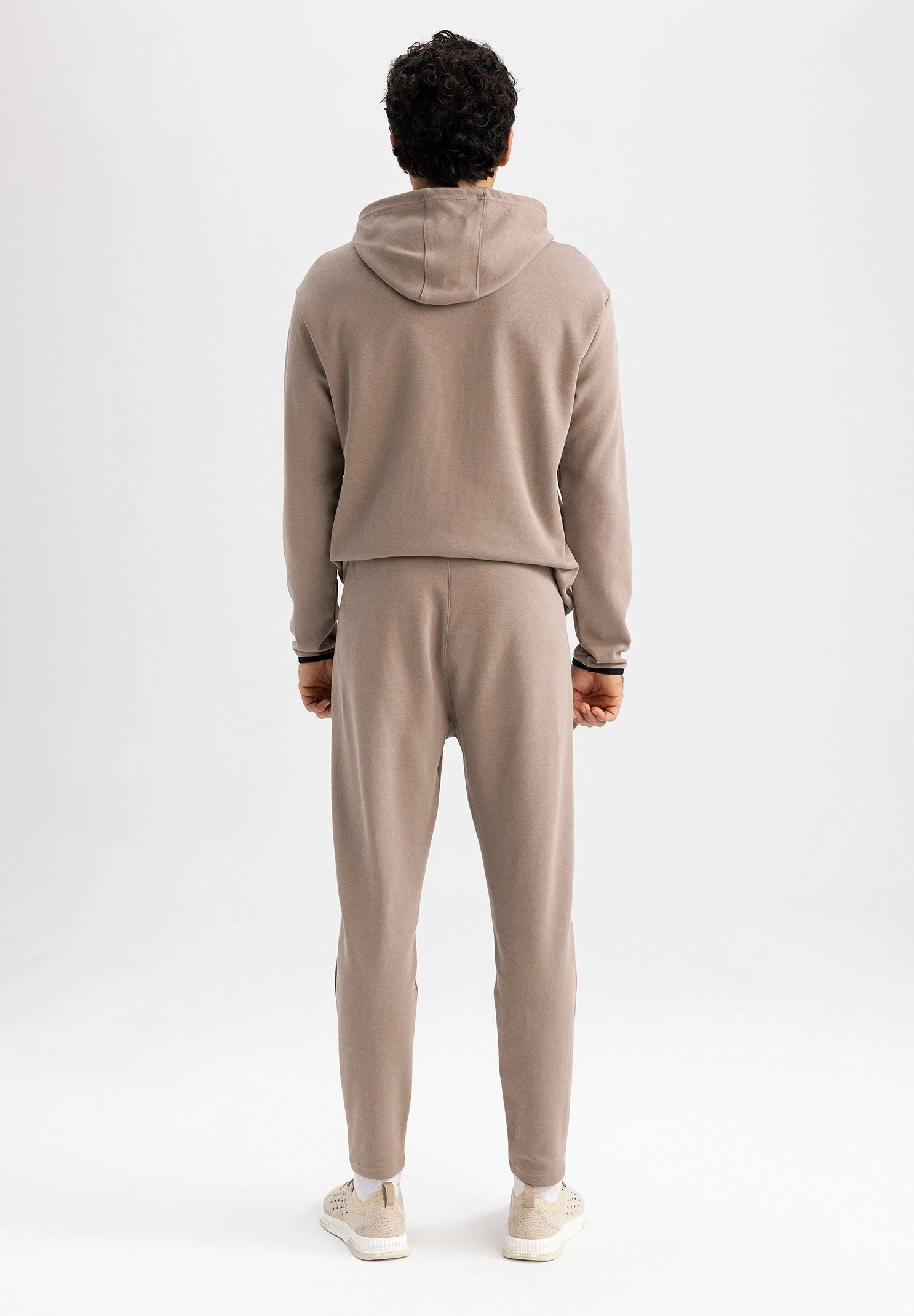 DeFacto Slim Fit- Trainingsbroek - Beige 5 DeFacto Slim Fit- Trainingsbroek - Beige - Afbeelding 3