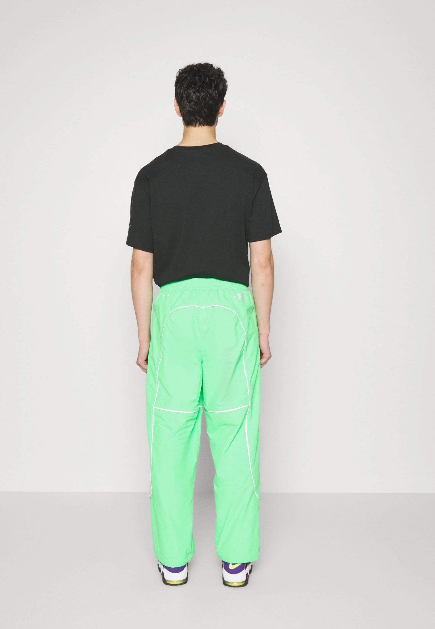 The North Face Piping Wind Pant - Broek - Chlorophyll Green 6 The North Face Piping Wind Pant - Broek - Chlorophyll Green - Afbeelding 4