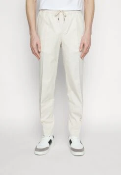 Sandro New Alpha - Broek - Ecru 11 Sandro New Alpha - Broek - Ecru -Jack and Jones Verkoopwinkel 920abdb4d4db4be09b4e76910341c250