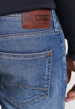 Mustang Oregon Tapered - Jeans Tapered Fit - Light Scratched Used -Jack and Jones Verkoopwinkel 936fce33a04e42878d963523fb2a7421