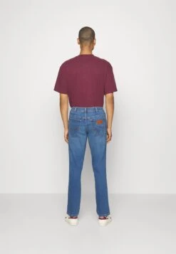 Wrangler Texas- Slim Fit Jeans - Pisces -Jack and Jones Verkoopwinkel 953a10bf081849919c747c1880a66489