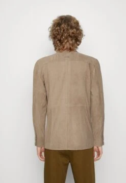 Stinger - Leren Jas - Sand -Jack and Jones Verkoopwinkel 9695c758f5444a9b821dce83338244f9