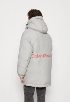 Calvin Klein Jeans Winterjas - Mercury Grey 10 Calvin Klein Jeans Winterjas - Mercury Grey -Jack and Jones Verkoopwinkel 96a20ec9251f4da1848207d35087d97d