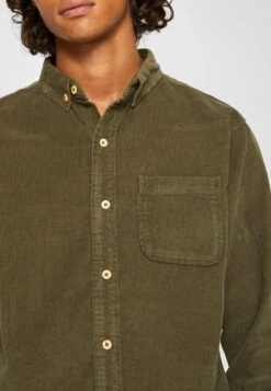 URBAN CLASSICS Corduroy Shirt - Overhemd - Olive 13 URBAN CLASSICS Corduroy Shirt - Overhemd - Olive -Jack and Jones Verkoopwinkel 978c6575a7a746b89ed8b68f5626a4ed