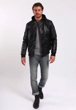 Lee Cooper Benedeton - Leren Jas - Black -Jack and Jones Verkoopwinkel 98cc37ae75f74440a4b6e7d70b0e5207