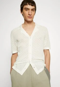 DRYKORN Ray - Overhemd - Off White -Jack and Jones Verkoopwinkel 9a135e8e44bf4c2f830703f765a76aa0