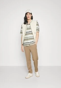 Kenny - Overhemd - Off-White/Beige -Jack and Jones Verkoopwinkel 9a2d31efb1ab433e98c7abc2ea2742c8