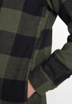 Selected Homme Slhloosedoller Overshirt - Lichte Jas - Dark Olive 15 Selected Homme Slhloosedoller Overshirt - Lichte Jas - Dark Olive -Jack and Jones Verkoopwinkel 9bcd9a9d86674b7eabe2fcbd9ab95ce3