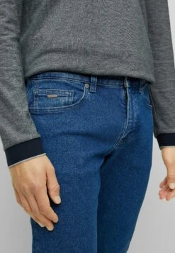 Boss Slim Fit Jeans - Blue Fifteen 11 Boss Slim Fit Jeans - Blue Fifteen -Jack and Jones Verkoopwinkel 9cc7832bdb524150b81c5373ad464f9f