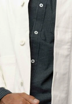 Mela Workwear Senthil - Lichte Jas - Cream -Jack and Jones Verkoopwinkel 9f2c61bd13ca460b8e4800416888ca06