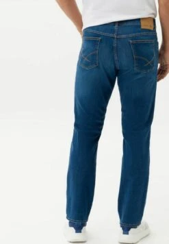 BRAX Style Cooper - Straight Leg Jeans - Mid Blue Used 11 BRAX Style Cooper - Straight Leg Jeans - Mid Blue Used -Jack and Jones Verkoopwinkel a1e77f6a88174296bb2dfe47230d9560
