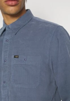 Leesure- Overhemd - Deep Waters 15 Leesure- Overhemd - Deep Waters -Jack and Jones Verkoopwinkel a357a5ad3c914ce7a46cf406a0f6fdf5