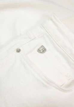 Garcia Zucko - Slim Fit Jeans - White 5 Garcia Zucko - Slim Fit Jeans - White -Jack and Jones Verkoopwinkel a3e58c3fcf1f4cd4b6b4bc97171fb0a6