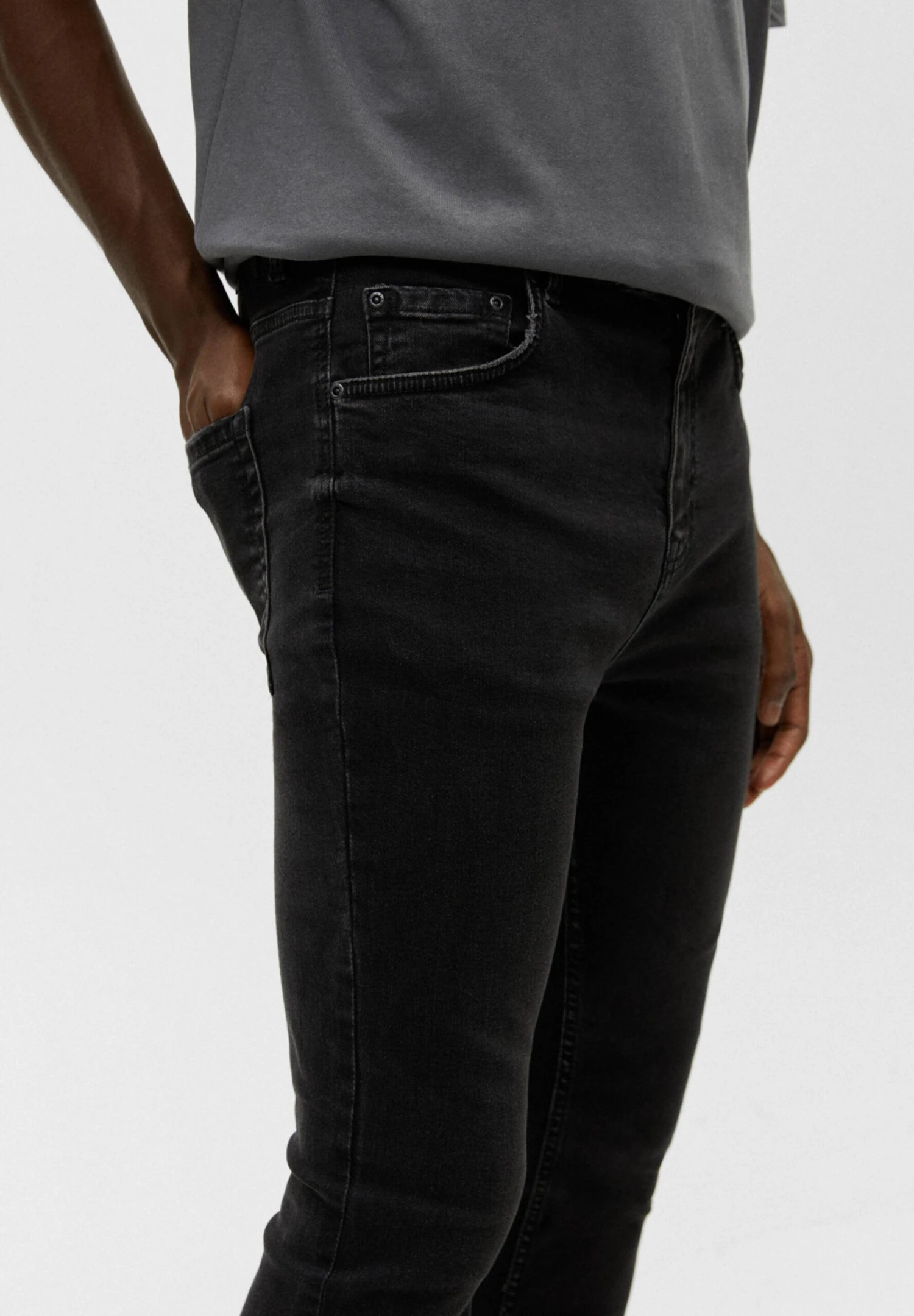 PULL & BEAR Carrot Fit- Slim Fit Jeans - Black 7 PULL & BEAR Carrot Fit- Slim Fit Jeans - Black - Afbeelding 5