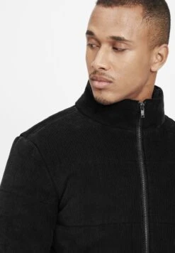 Blend Bhsodio - Bomberjacks - Black 11 Blend Bhsodio - Bomberjacks - Black -Jack and Jones Verkoopwinkel a67059f6855643cdb27b98c01a4f7ef3