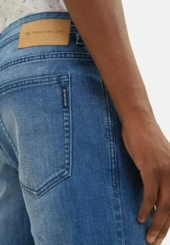 Tom Tailor Josh Coolmaxa - Straight Leg Jeans - Used Mid Stone Blue Denim 13 Tom Tailor Josh Coolmaxa - Straight Leg Jeans - Used Mid Stone Blue Denim -Jack and Jones Verkoopwinkel a69b10bc707b4ee78e4896019f97f370