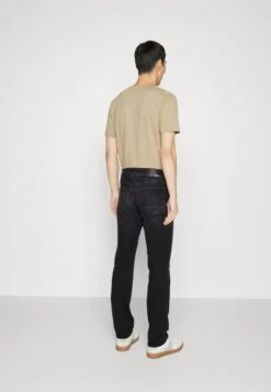 Boss Maine - Straight Leg Jeans - Charcoal -Jack and Jones Verkoopwinkel ab26a9211b7842ed9c6f0135ea629df6